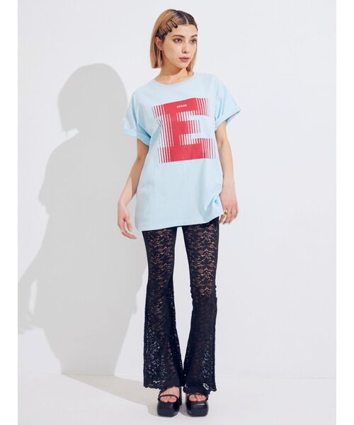 EVRIS(エヴリス)の「フロントロゴオーバーサイズTシャツ(Tシャツ/カットソー・レディース・ホワイト/イエロー/ブルー・FREE)」の7枚目の写真