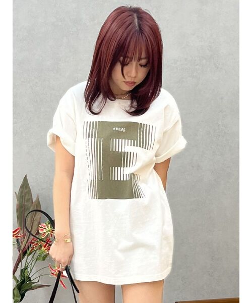 EVRIS(エヴリス)の「フロントロゴオーバーサイズTシャツ(Tシャツ/カットソー・レディース・ホワイト/イエロー/ブルー・FREE)」の9枚目の写真