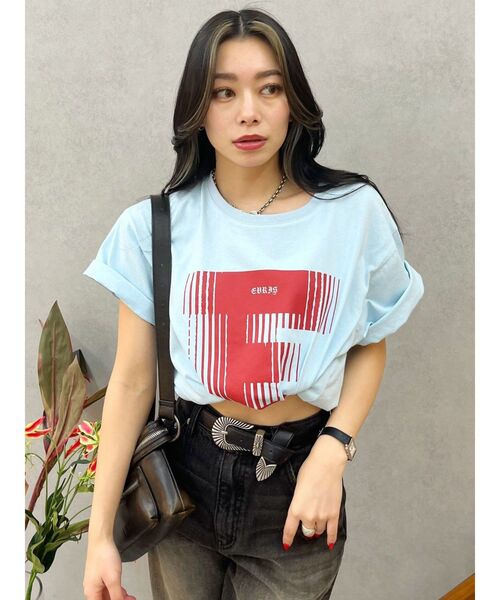 EVRIS(エヴリス)の「フロントロゴオーバーサイズTシャツ(Tシャツ/カットソー・レディース・ホワイト/イエロー/ブルー・FREE)」の18枚目の写真