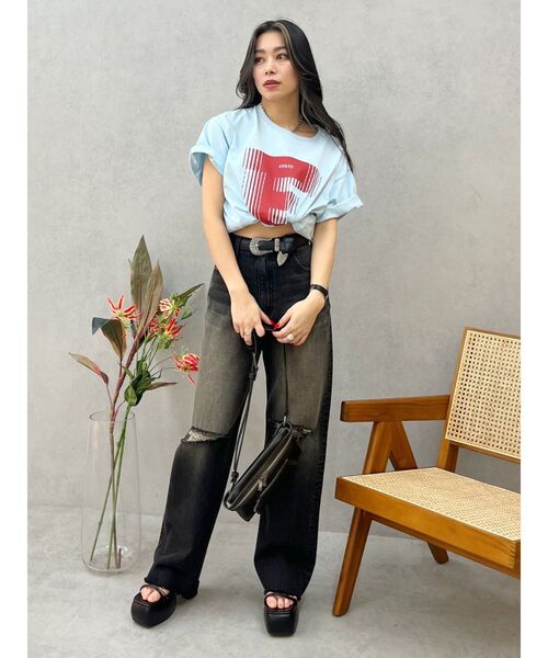 EVRIS(エヴリス)の「フロントロゴオーバーサイズTシャツ(Tシャツ/カットソー・レディース・ホワイト/イエロー/ブルー・FREE)」の20枚目の写真