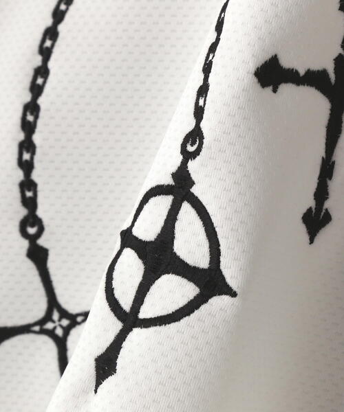 FR(13)NDS(フレンズ)の「FR(13)NDS /フレンズ/Necklace Game Shirt(Tシャツ/カットソー・メンズ・ホワイト/ブラック・F)」の15枚目の写真