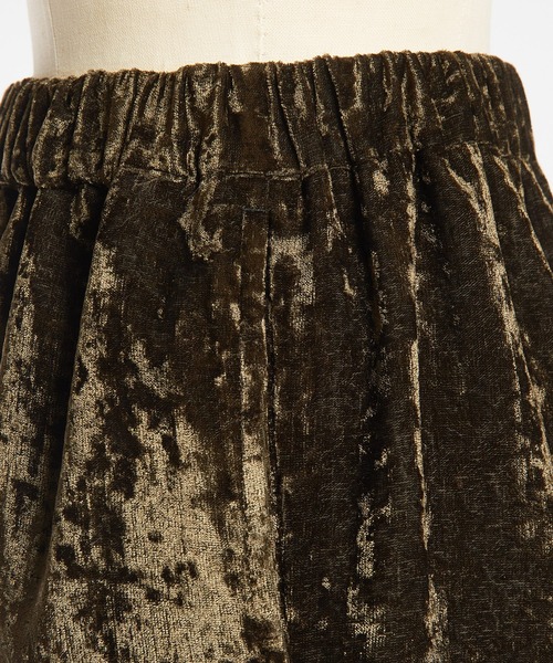 gomme（ゴム）の「クラッシュベルベット　ストレートパンツ（その他パンツ・レディース・カーキ/ブラック/ブルー・MEDIUM）」の17枚目の写真