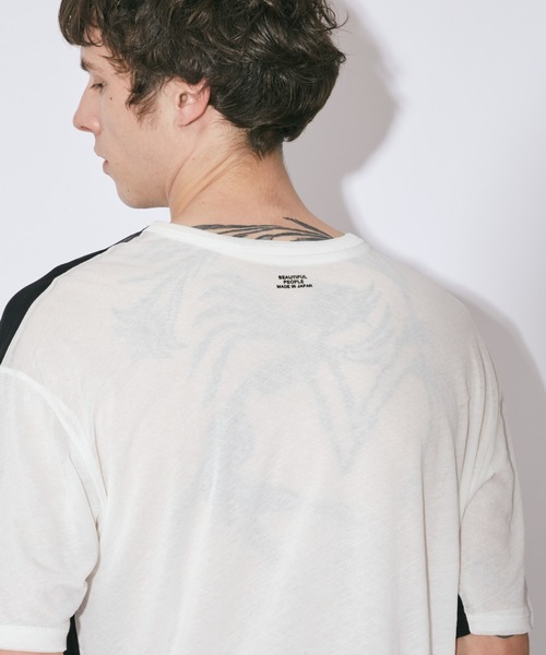 beautiful people（ビューティフルピープル）の「flip sheer jersey    logo print T-shirt（Tシャツ/カットソー・レディース・グレー×ピンク/ホワイト×ブラック・38/42/34）」の4枚目の写真