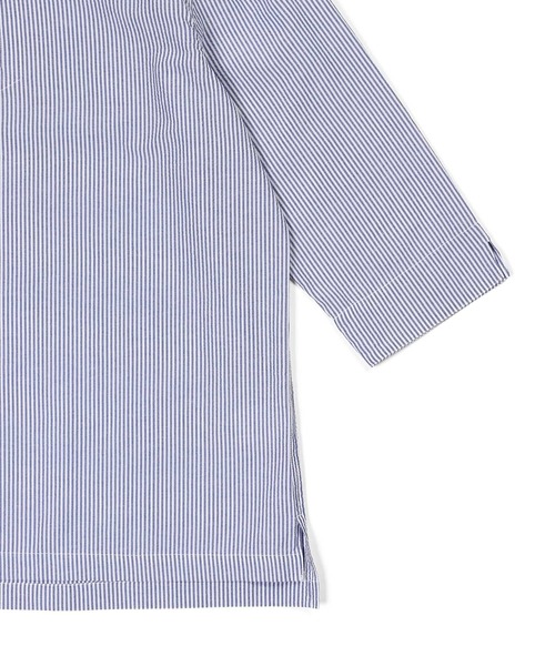 The DUFFER of ST.GEORGE(ザダファーオブセントジョージ)の「SEERSUCKER STRIPE 3Q SKIPPER SHIRT:シアサッカーストライプ 7分袖 スキッパーシャツ(シャツ/ブラウス・メンズ・ブルー/ブラック・SMALL/MEDIUM/LARGE/X-LARGE)」の13枚目の写真