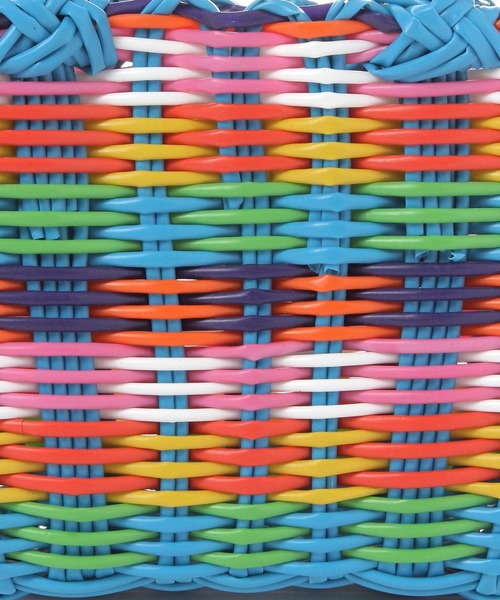 niko and...（ニコアンド）の「【Le voyage en panie(ル ヴォヤージュアンパニエ)】PVCミニバッグ（ハンドバッグ・レディース・レッド/イエロー/ブルー・0）」の14枚目の写真