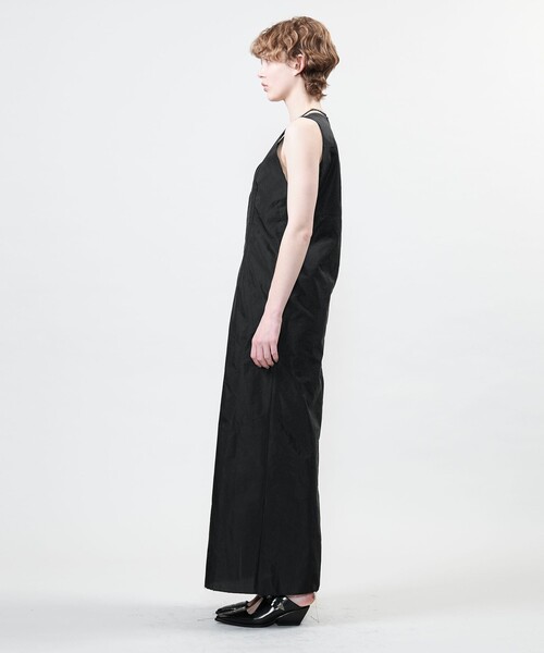 ASTRAET（アストラット）の「＜ASTRAET＞ フロントジップ Vネック ノースリーブワンピース（ワンピース・レディース・オリーブ/ブラック・FREE）」の8枚目の写真