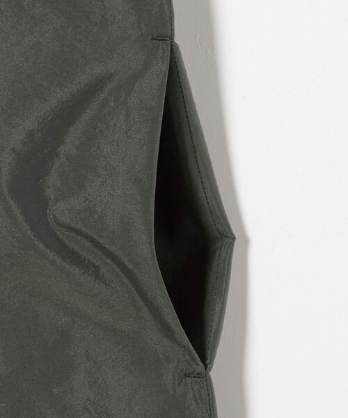 ASTRAET（アストラット）の「＜ASTRAET＞ フロントジップ Vネック ノースリーブワンピース（ワンピース・レディース・オリーブ/ブラック・FREE）」の14枚目の写真