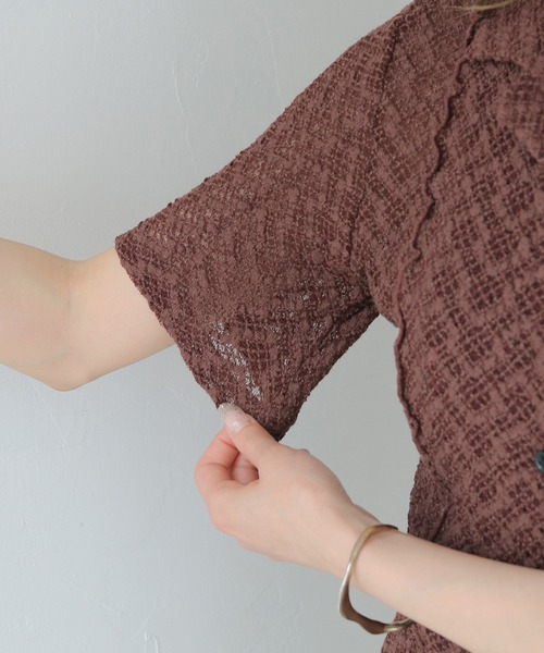 CLEIO（クレイオ）の「【CLEIO】レースカットソー開襟シャツ LACE CUT-AND-SEW OPEN-COLLAR SHIRT/980-13614（Tシャツ/カットソー・レディース・イエロー/ブラウン・FREE）」の17枚目の写真