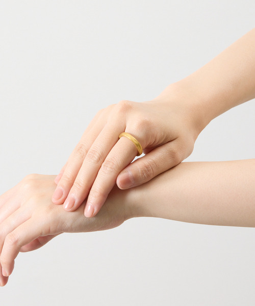 GILD(ギルド)の「GILD ギルド / Flat atypical narrow ring シルバー925フラットエイティピカルナローリング / G251-RI04(リング・メンズ・シルバー/プラチナム/ゴールド・21号/19号/17号/15号/13号/11号/9号/7号)」の7枚目の写真