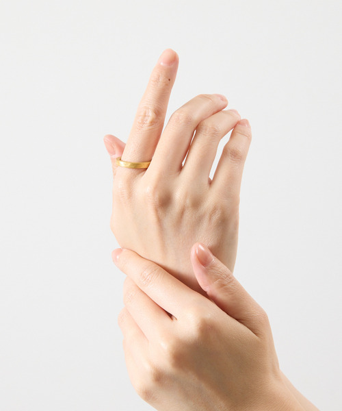 GILD(ギルド)の「GILD ギルド / Flat atypical narrow ring シルバー925フラットエイティピカルナローリング / G251-RI04(リング・メンズ・シルバー/プラチナム/ゴールド・21号/19号/17号/15号/13号/11号/9号/7号)」の20枚目の写真