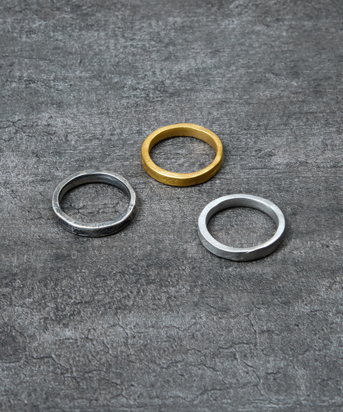 GILD(ギルド)の「GILD ギルド / Flat atypical narrow ring シルバー925フラットエイティピカルナローリング / G251-RI04(リング・メンズ・シルバー/プラチナム/ゴールド・21号/19号/17号/15号/13号/11号/9号/7号)」の4枚目の写真