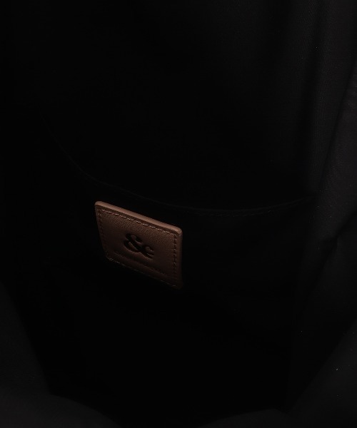 & chouette(アンドシュエット)の「巾着デザインバックパック(バックパック/リュック・レディース・ピンク/ブラック/グレー・FREE)」の9枚目の写真
