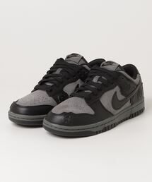 WMNS DUNK LOW