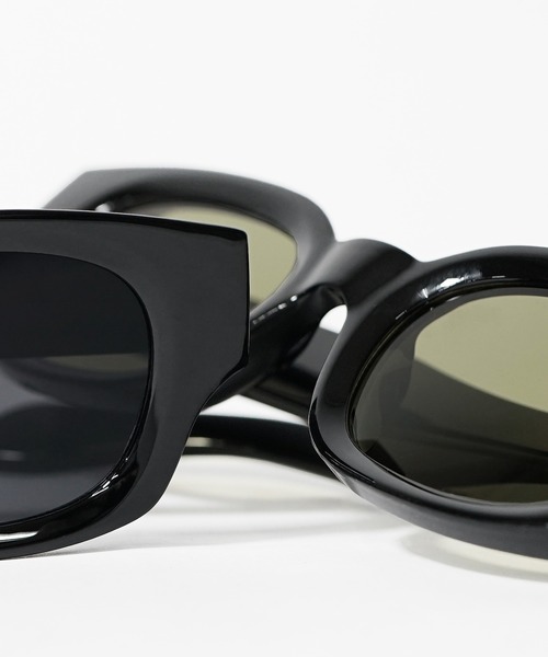 MinoriTY(マイノリティ)の「【MinoriTY】ウエリントンサングラス メンズ ウィメンズ ユニセックス(サングラス・メンズ・ブラック×ブラック/ブラック×イエロー・FREE)」の9枚目の写真