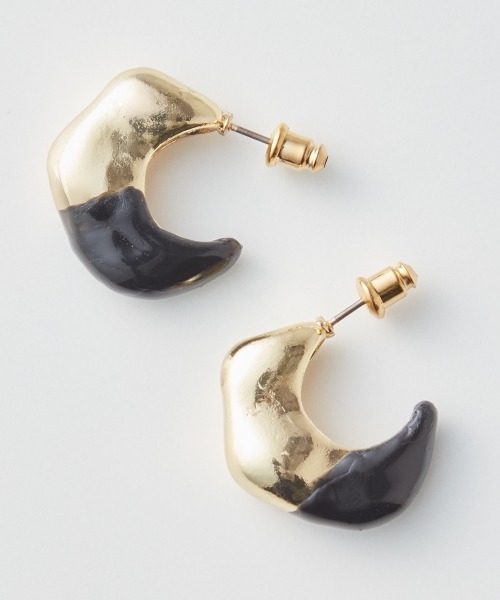 DOUBLE STANDARD CLOTHING(ダブルスタンダードクロージング)の「ボリュームエポキシピアス(ピアス(両耳用)・レディース・ホワイト×ゴールド/ブラック×ゴールド・FREE)」の9枚目の写真