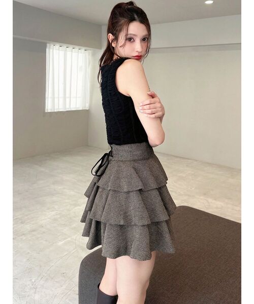 RESEXXY(リゼクシー)の「ヘムバルーンフリルミニスカート(スカート・レディース・ブラウン/ホワイト/チャコールグレー/ブラック・FREE)」の12枚目の写真