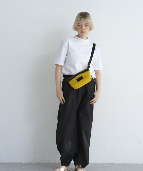 ARTISAN&ARTIST(アルティザンアンドアーティスト)の「「ARTISAN&ARTIST」ニュー・デュアリティ/フリーフロー・ショルダーバッグ(ショルダーバッグ・レディース・イエロー・FREE)」の11枚目の写真