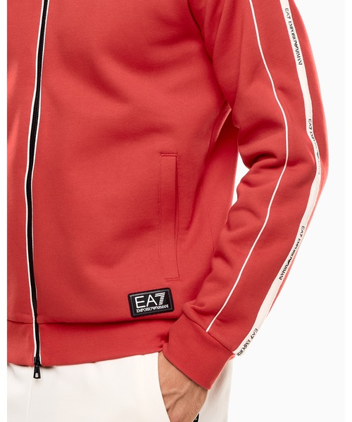 EMPORIO ARMANI EA7(エンポリオアルマーニイーエーセブン)の「【エンポリオ アルマーニ EA7】Logo Series フード付きジップアップ スウェットシャツ コットン混紡(スウェット・メンズ・ブラック/オフホワイト/レッド・X-SMALL/LARGE/MEDIUM/SMALL/X-LARGE)」の14枚目の写真
