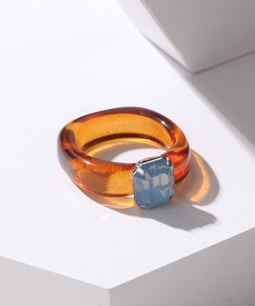ADDITION STORE(アディションストア)の「【コーデや気分に合わせてカラーを変える♪】POP COLORFUL ACRYLIC RING / ポップ カラフル アクリルリング ONESIZE(リング・レディース・ブルー/オレンジ/イエロー/ライトピンク/グリーン/レッド/ホワイト/パープル/ピンク・ONE SIZE)」の9枚目の写真