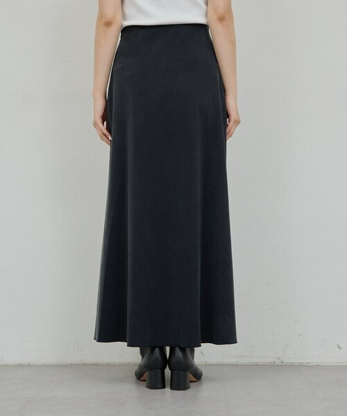 GALLARDAGALANTE(ガリャルダガランテ)の「【セットアップ対応】【イージーケア】キュプラジャージースカート(スカート・レディース・ベージュ/ブラック/モカ・0/1)」の14枚目の写真