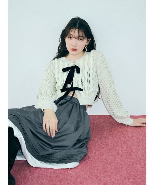 LILY BROWN（リリーブラウン）の「ベロアリボンニットカーディガン（カーディガン/ボレロ・レディース・ホワイト/ブラック/オリーブ・F）」の6枚目の写真