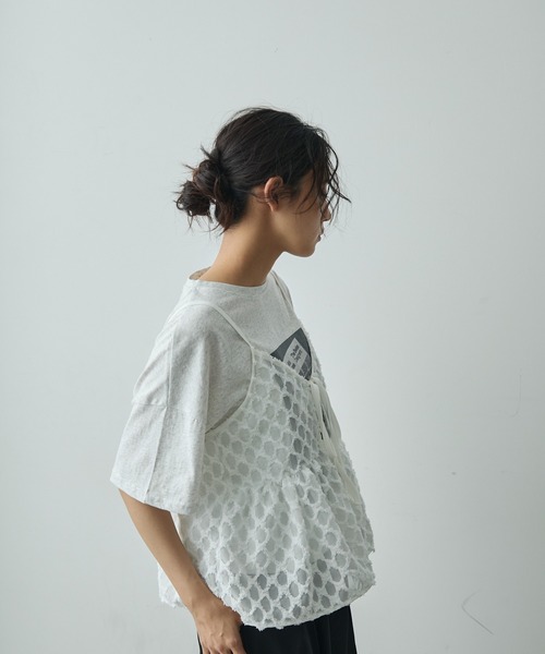 Lunea(ルネア)の「グラフィックプリントTシャツ(Tシャツ/カットソー・レディース・ブラック/ライトグレー・FREE)」の9枚目の写真