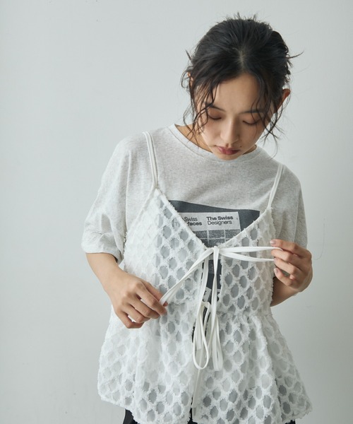 Lunea(ルネア)の「グラフィックプリントTシャツ(Tシャツ/カットソー・レディース・ブラック/ライトグレー・FREE)」の11枚目の写真