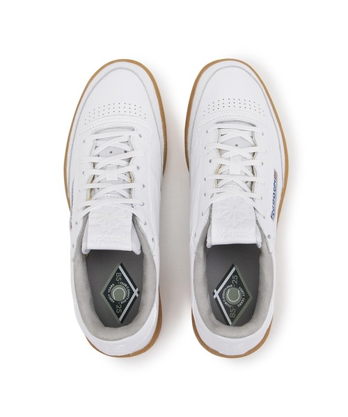 Reebok(リーボック)の「CLUB C 85 VINTAGE 100209030(スニーカー・メンズ・ホワイト・23.5cm/24.0cm/24.5cm/25.0cm/25.5cm/26.0cm/26.5cm/27.0cm/27.5cm/28.0cm/28.5cm/29.0cm/23.0cm/30.0cm)」の5枚目の写真
