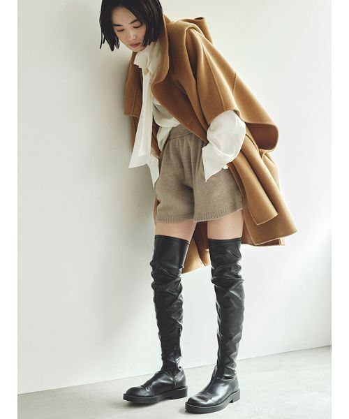 MIESROHE(ミースロエ)の「接結フードポンチョCT(ポンチョ・レディース・ネイビー/チェック/キャメル・F)」の2枚目の写真