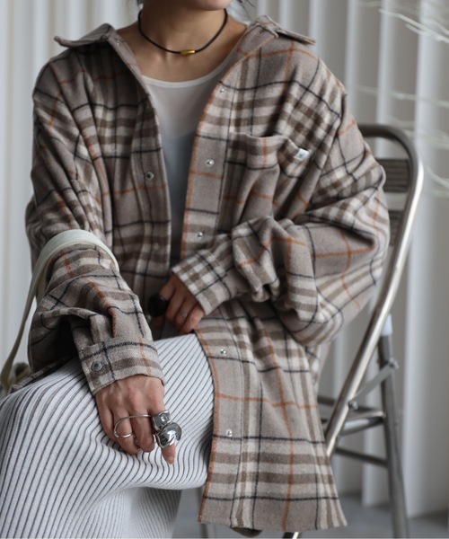 YENNA（イェンナ）の「【ニュアンス起毛チェックシャツジャケット】シャツアウター/ オーバーシャツ（シャツ/ブラウス・レディース・サックスブルー/ブルー/ベージュ・FREE）」の10枚目の写真