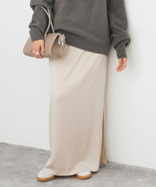 Spick & Span(スピックアンドスパン)の「《追加》サテンイージースカート(スカート・レディース・ブラック/カーキ/ベージュ系その他・36/38)」の2枚目の写真