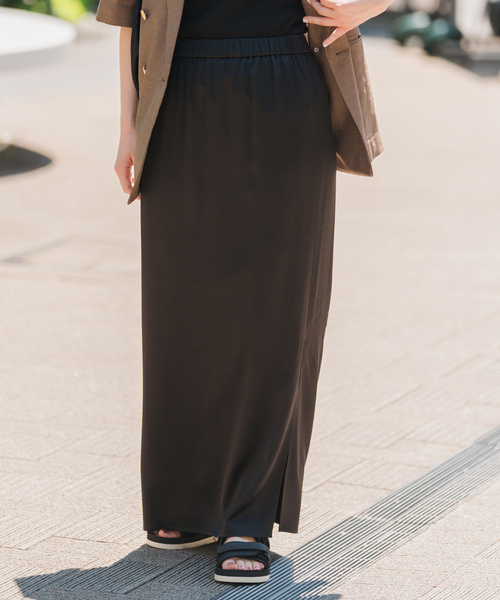 Spick & Span(スピックアンドスパン)の「《追加》サテンイージースカート(スカート・レディース・ブラック/カーキ/ベージュ系その他・36/38)」の17枚目の写真