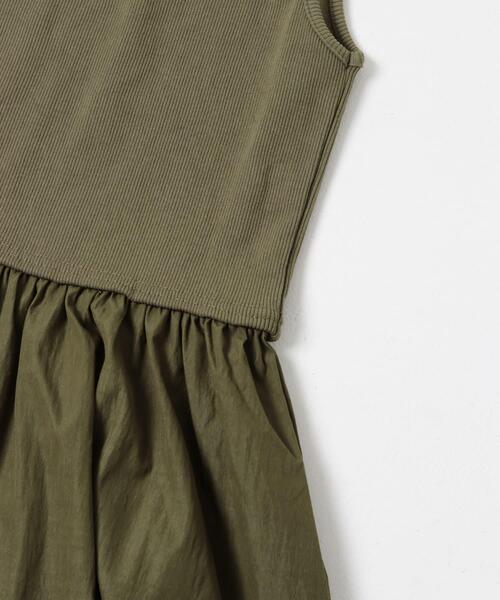 ITEMS URBANRESEARCH(アイテムズ アーバンリサーチ)の「リブドッキングノースリーブワンピース(ワンピース・レディース・グレー系その他/ブラック/カーキ・FREE)」の15枚目の写真
