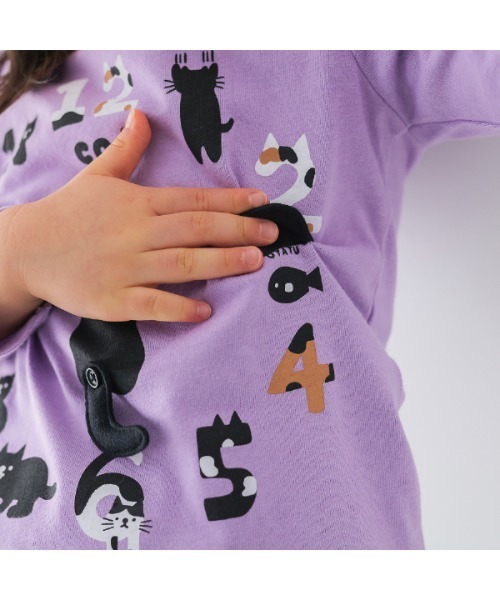 CHEEK ROOM（チークルーム）の「チークルーム ねこ時計　ロングＴシャツ（Tシャツ/カットソー・キッズ・ラベンダー/ピンク/アイボリー・90cm/100cm/110cm/130cm/120cm/80ｃｍ）」の7枚目の写真