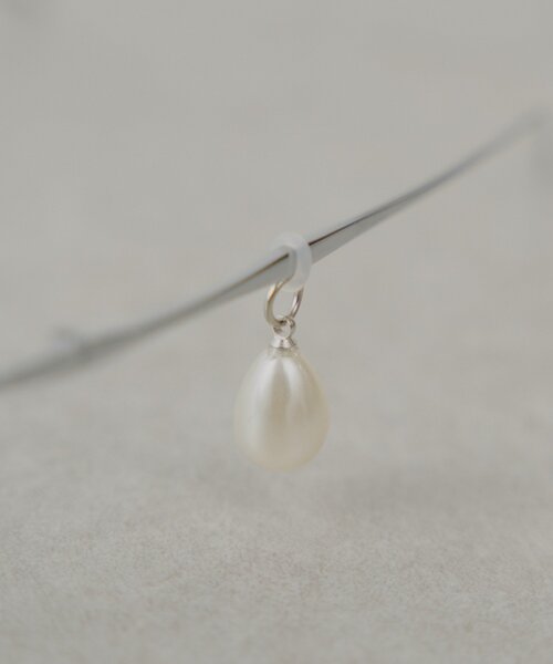 Chico(チコ)の「カスタムパール付フレームレスレンズ(サングラス・レディース・シルバー/ゴールド・FREE)」の6枚目の写真