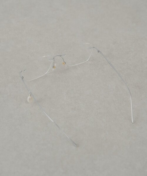 Chico(チコ)の「カスタムパール付フレームレスレンズ(サングラス・レディース・シルバー/ゴールド・FREE)」の4枚目の写真