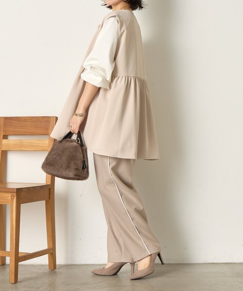 Jena espace merveilleux（ジェナ　エスパスメルヴェイユ）の「【さわゆい企画】ペプラムジレ（ベスト・レディース・グレー/ブラック/ベージュ・FREE）」の17枚目の写真