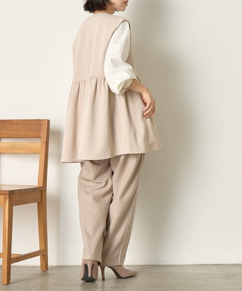 Jena espace merveilleux（ジェナ　エスパスメルヴェイユ）の「【さわゆい企画】ペプラムジレ（ベスト・レディース・グレー/ブラック/ベージュ・FREE）」の18枚目の写真