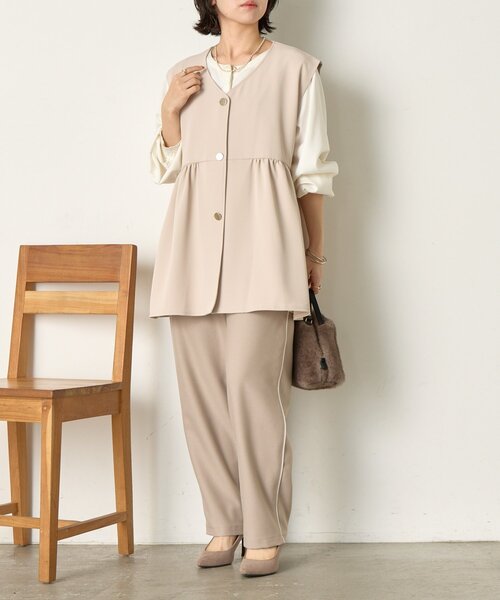 Jena espace merveilleux（ジェナ　エスパスメルヴェイユ）の「【さわゆい企画】ペプラムジレ（ベスト・レディース・グレー/ブラック/ベージュ・FREE）」の19枚目の写真