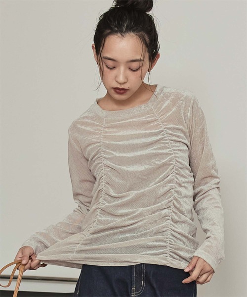 miette(ミエット)の「シアーベロアシャーリングトップス(Tシャツ/カットソー・レディース・ブラック/ネイビー/ライトベージュ・FREE)」の1枚目の写真