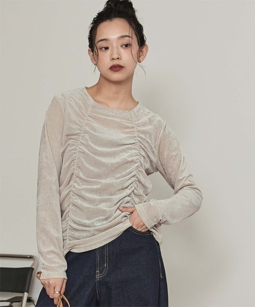 miette(ミエット)の「シアーベロアシャーリングトップス(Tシャツ/カットソー・レディース・ブラック/ネイビー/ライトベージュ・FREE)」の11枚目の写真