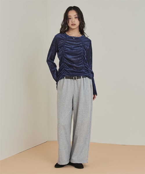 miette(ミエット)の「シアーベロアシャーリングトップス(Tシャツ/カットソー・レディース・ブラック/ネイビー/ライトベージュ・FREE)」の19枚目の写真
