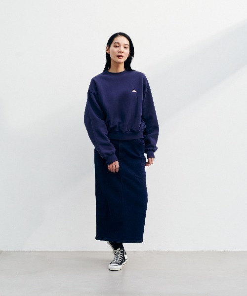 KELTY(ケルティ)の「ミニロゴクロップドクルーネックスウェット(スウェット・レディース・ネイビー/杢グレー/ブラック/ホワイト/ベージュ・FREE)」の18枚目の写真