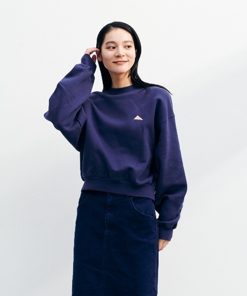 KELTY(ケルティ)の「ミニロゴクロップドクルーネックスウェット(スウェット・レディース・ネイビー/杢グレー/ブラック/ホワイト/ベージュ・FREE)」の16枚目の写真