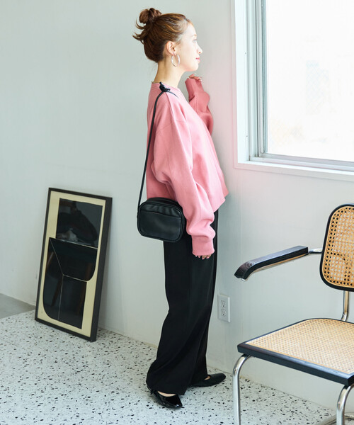 FREAK'S STORE（フリークスストア）の「限定展開　ヘビーウェイト ショート ビッグ スウェット（スウェット・レディース・チャコールグレー/ブラック/ベージュ/ピンク/ネイビー/ナチュラル/ライトグレー/グレー/ブルー/イエロー・ﾌﾘ-）」の14枚目の写真