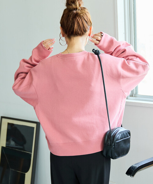 FREAK'S STORE（フリークスストア）の「限定展開　ヘビーウェイト ショート ビッグ スウェット（スウェット・レディース・チャコールグレー/ブラック/ベージュ/ピンク/ネイビー/ナチュラル/ライトグレー/グレー/ブルー/イエロー・ﾌﾘ-）」の16枚目の写真