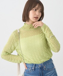 ハイネックシアーうねうねプルオーバー