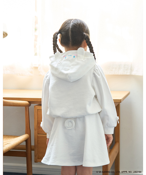Lycee mine（リセマイン）の「【サンリオキャラクターズ】【毛玉バイバイ裏毛】変身パーカ&フレアスカートセット（セットアップ・キッズ・オフホワイト/クリーム/ブラック/ライトピンク・140cm/130cm/120cm/110cm/100cm）」の2枚目の写真
