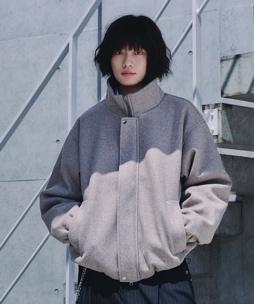 Adoon plain(アドーンプレーン)の「STAND NECK SHAGGY BLOUSON / スタンドネックシャギーブルゾン(ブルゾン・メンズ・ベージュ/ブラウン/チャコールグレー・LARGE/MEDIUM)」の17枚目の写真