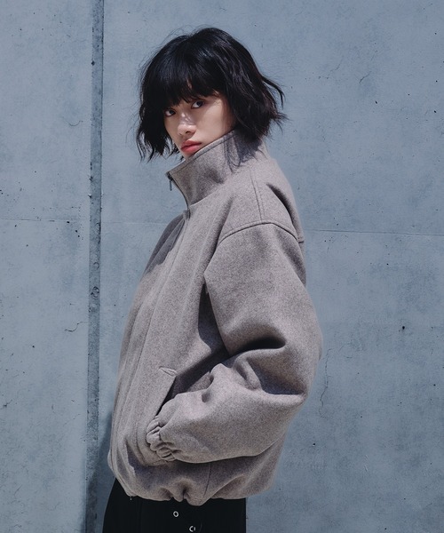 Adoon plain(アドーンプレーン)の「STAND NECK SHAGGY BLOUSON / スタンドネックシャギーブルゾン(ブルゾン・メンズ・ベージュ/ブラウン/チャコールグレー・LARGE/MEDIUM)」の20枚目の写真